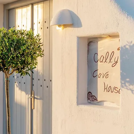 Fira-cave-sleeps 13-parking-pool-pet Friendly * Тира